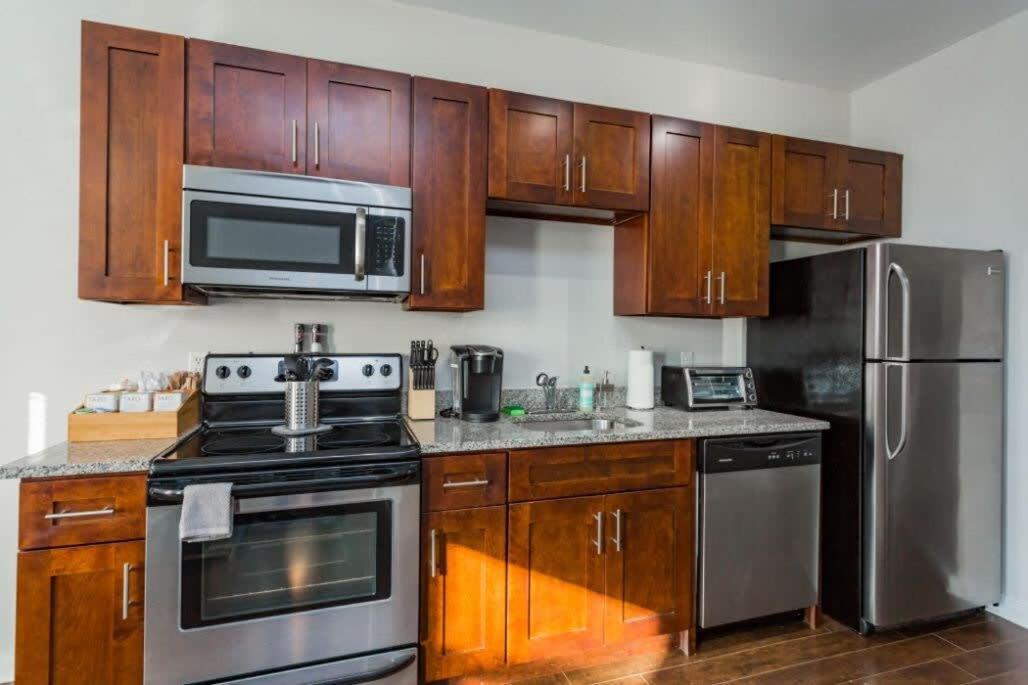 Cozysuites Musicrow Astonishing Studio With Free Parking 38 NashvilleNashville  Kültér fotó